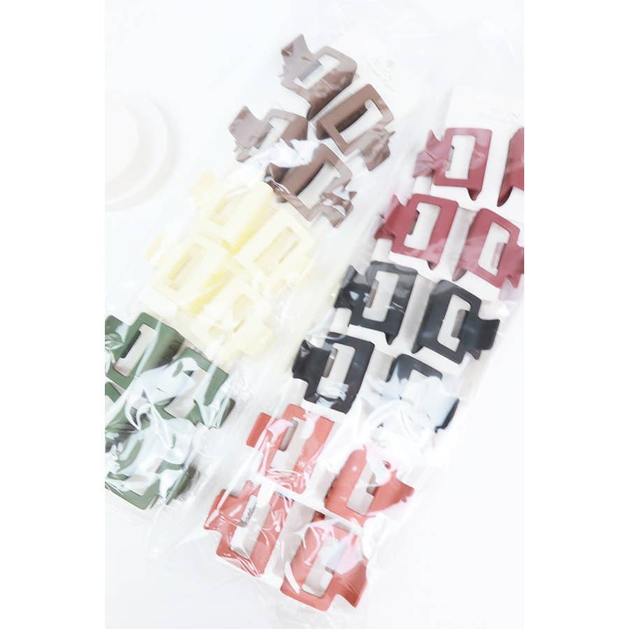 Matte Small Cut Out Rectangle Hair Claw