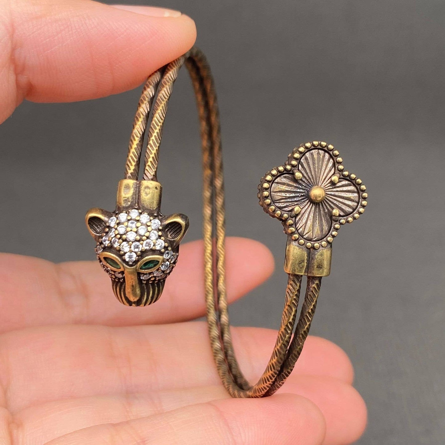 Vintage Bronze Brass Clover & Leopard Head Bangle