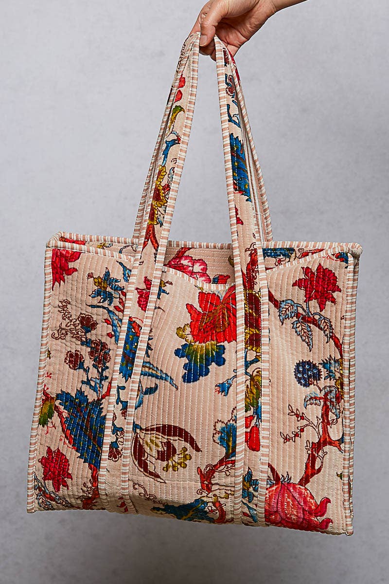 Quilted Large Everyday Tote Bag-POL