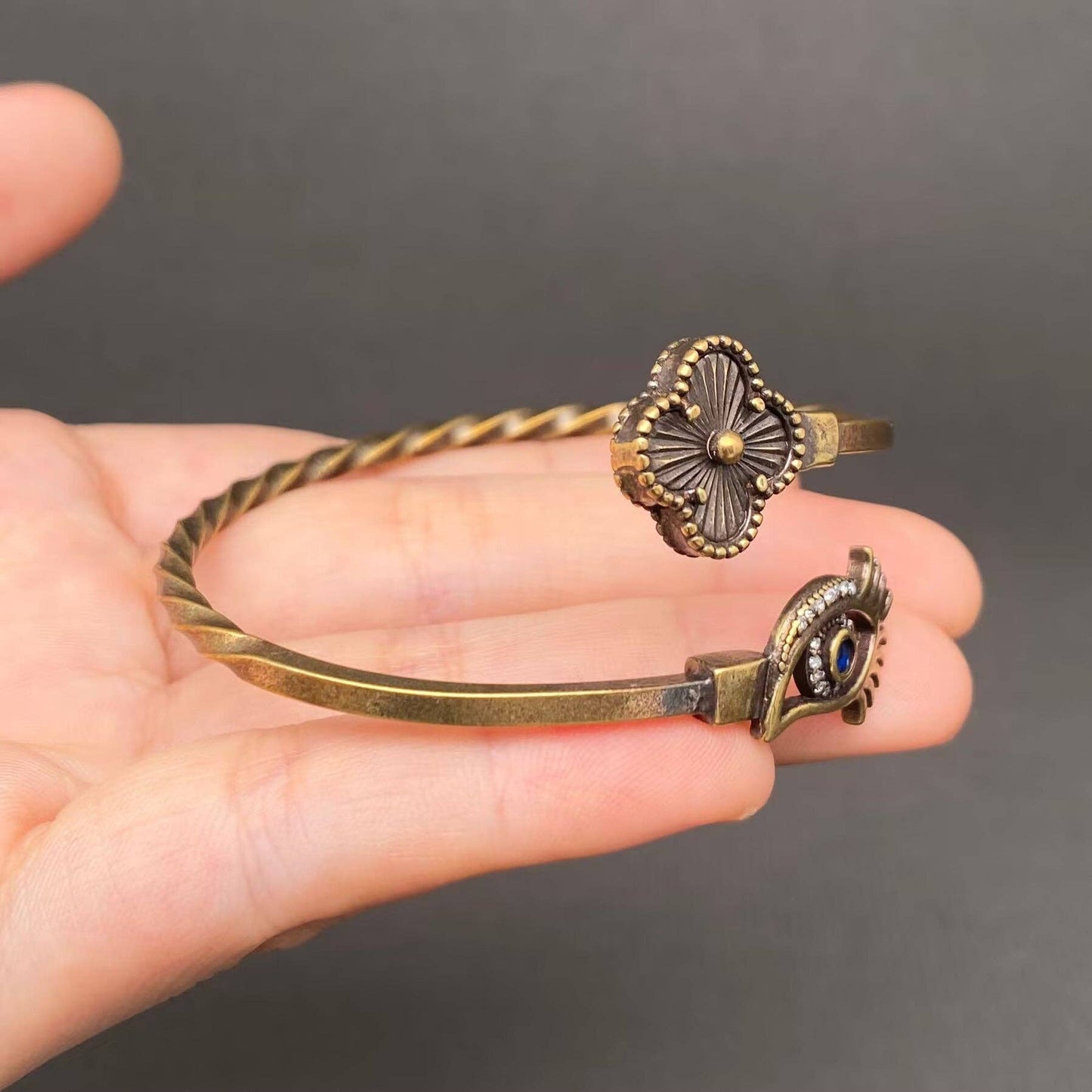 Vintage Bronze Brass Eye & Four-leaf Clover Bangle